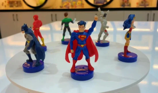 Figurine d'action DC, artisanat personnalisé, ornements de personnages Marvel